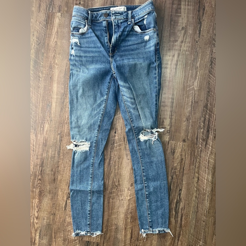 Abercrombie & Fitch Super Skinny Ankle High Rise jeans